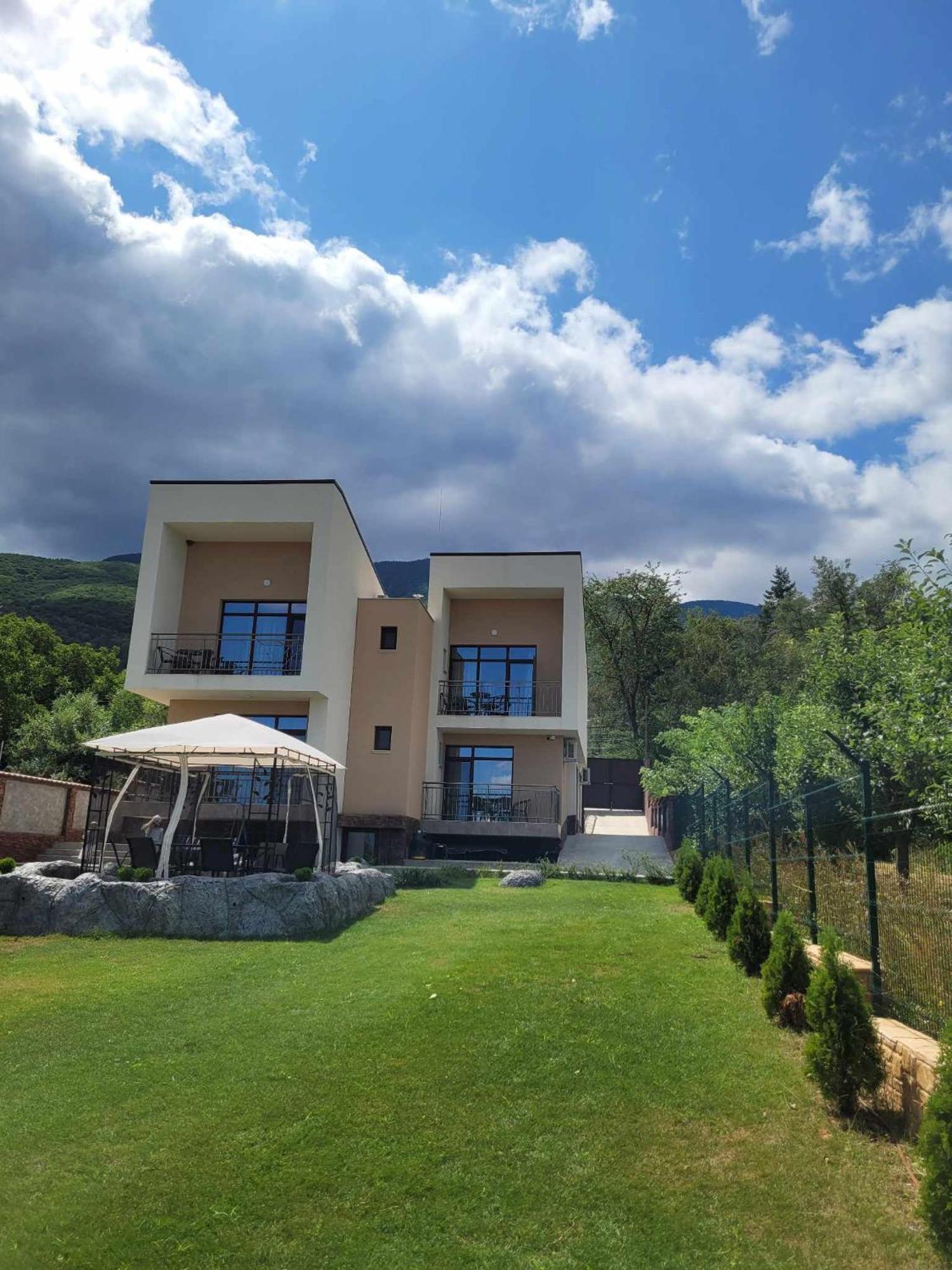 Къща За Гости Давиос Sapareva Banya Exterior photo